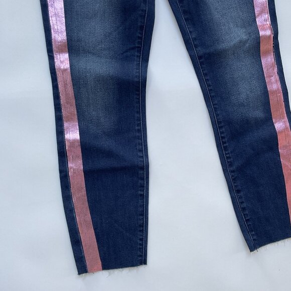 Guess Women’s Mid Rise Skinny Jeans Cropped Leg W/Tuxedo Foil Striped Size 28 - Picture 2 of 11